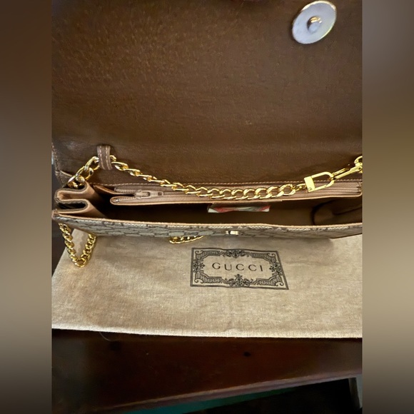 Gucci 2way Clutch Bag - Picture 8 of 10